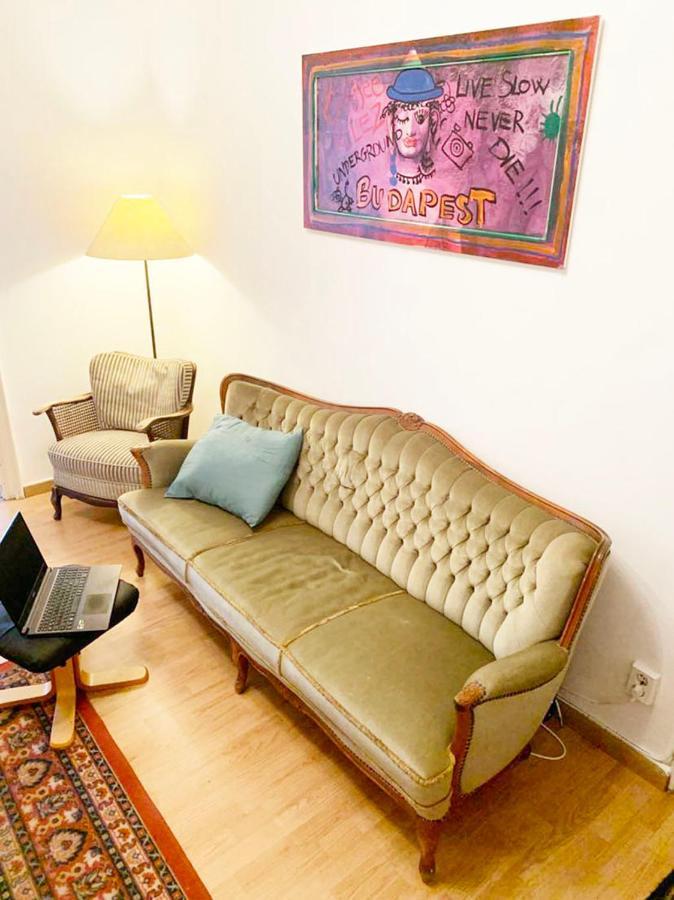 Cargo Rooms And Apartment Budapest Eksteriør billede